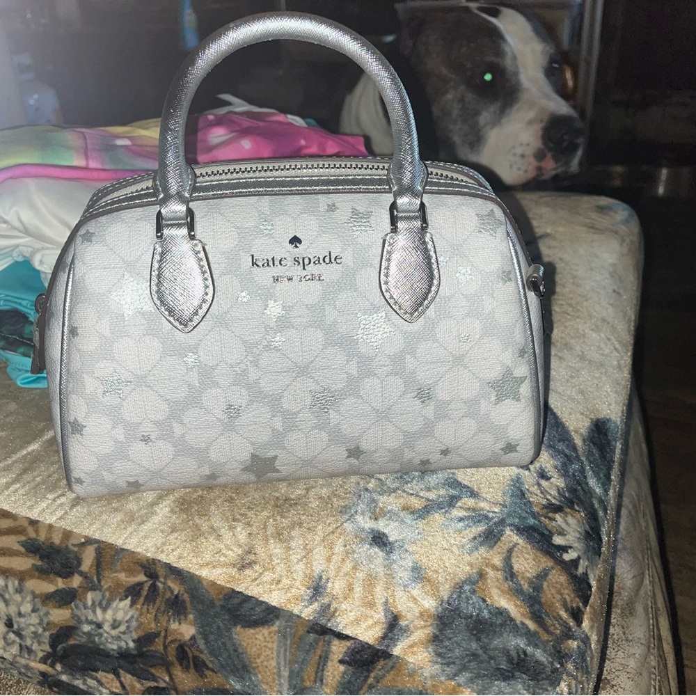 Kate Spade Silver Floral Women's Bag my mom just got it for me 4/02 bday!